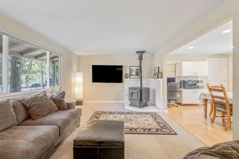 60939 Amethyst Street Bend OR 97702