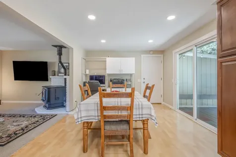 60939 Amethyst Street Bend OR 97702