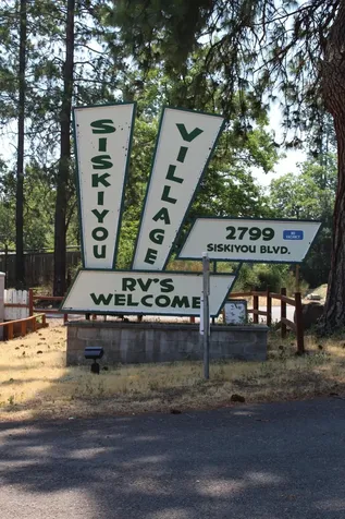2799 Siskiyou Boulevard Ashland OR 97520