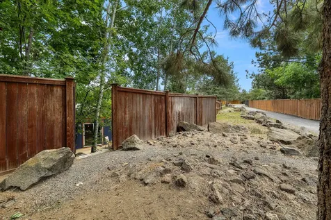 163 SE Dorrie Court Bend OR 97702