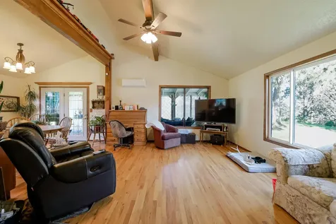 20640 Kandi Court Bend OR 97701