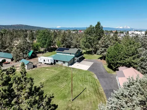20640 Kandi Court Bend OR 97701
