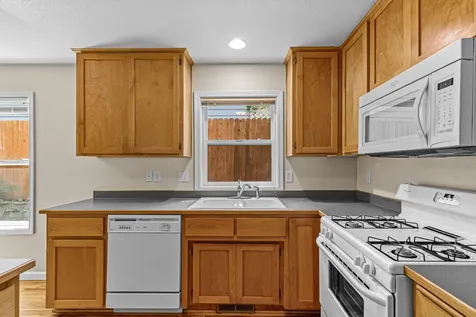 835 Blackberry Lane Ashland OR 97520