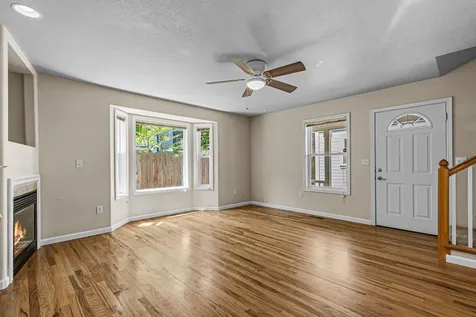 835 Blackberry Lane Ashland OR 97520