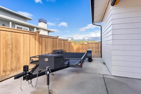 3769 SW 43rd Street Redmond OR 97756