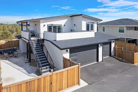 3769 SW 43rd Street Redmond OR 97756