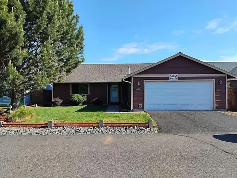 578 SE Sugar Pine Way Madras OR 97741