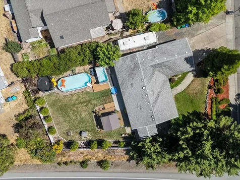 100 Covey Lane Grants Pass OR 97527