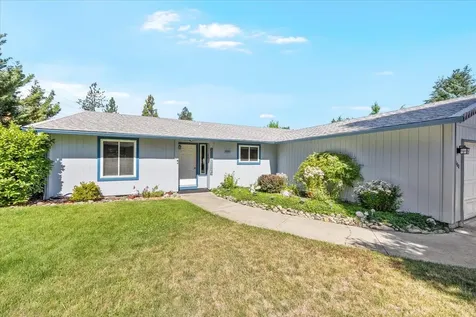 100 Covey Lane Grants Pass OR 97527