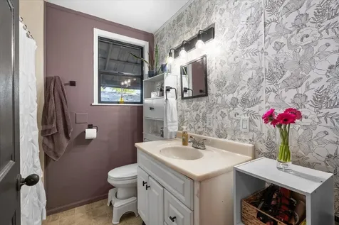 1906 Prune Street Medford OR 97501
