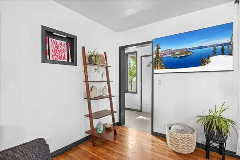 1906 Prune Street Medford OR 97501