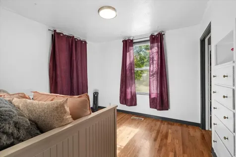 1906 Prune Street Medford OR 97501