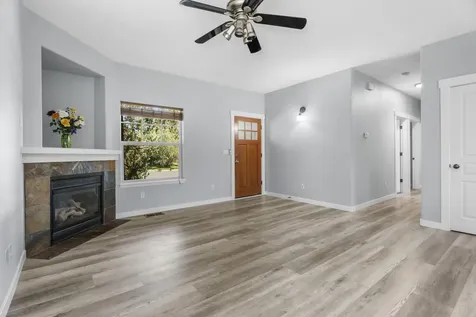 20653 Songbird Lane Bend OR 97702
