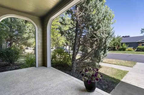 20653 Songbird Lane Bend OR 97702