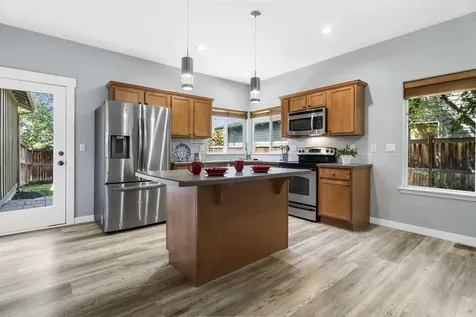 20653 Songbird Lane Bend OR 97702
