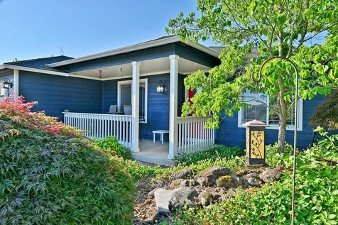 2211 Arlington Drive Medford OR 97501
