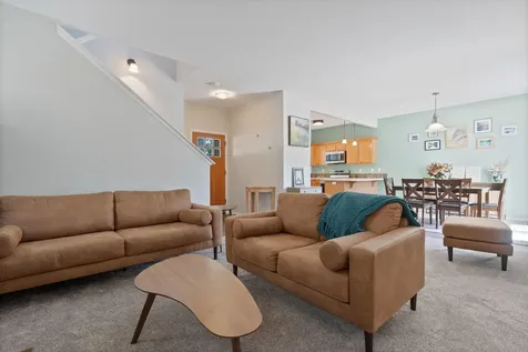 3564 SW Salmon Avenue Redmond OR 97756