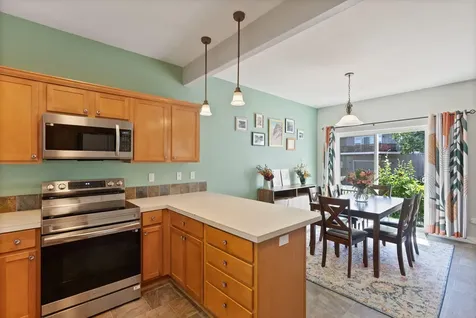 3564 SW Salmon Avenue Redmond OR 97756