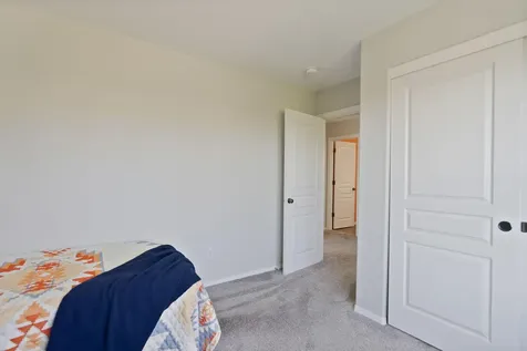 3564 SW Salmon Avenue Redmond OR 97756