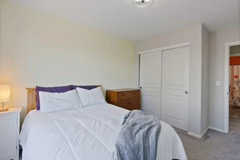 3564 SW Salmon Avenue Redmond OR 97756