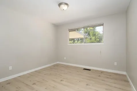2080 Alamar Street Medford OR 97501
