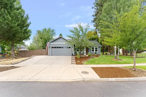19801 Water Fowl Lane Bend OR 97702