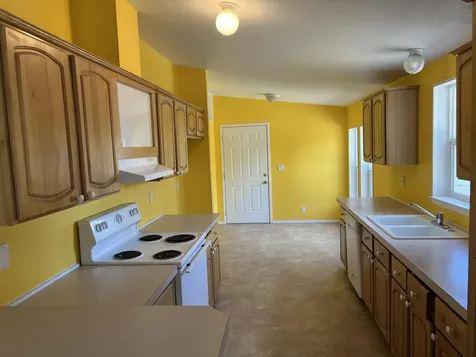 16540 Wm Foss Road La Pine OR 97739
