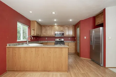 910 NW Carol Drive Grants Pass OR 97526
