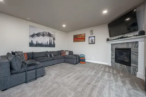 2383 SW Newberry Loop Redmond OR 97756