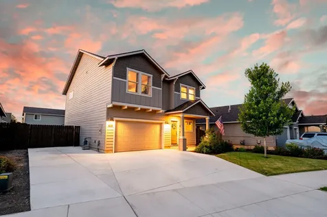 2383 SW Newberry Loop Redmond OR 97756