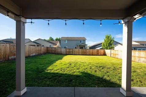 2383 SW Newberry Loop Redmond OR 97756