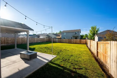 2383 SW Newberry Loop Redmond OR 97756