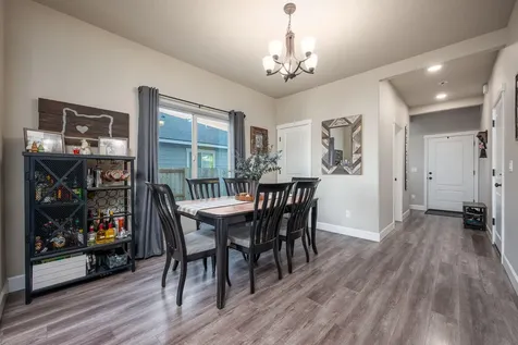 2383 SW Newberry Loop Redmond OR 97756