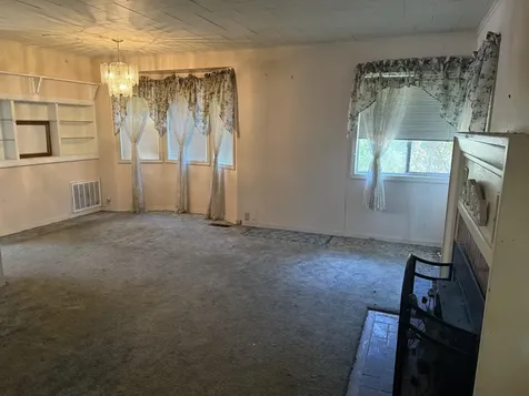 406 SE M Street Grants Pass OR 97526