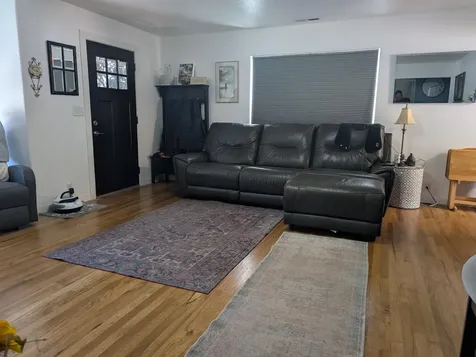 698 Wilson Road Central Point OR 97502