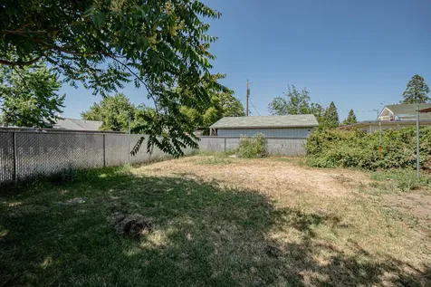 13 Kenwood Avenue Medford OR 97501