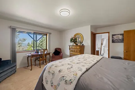 1210 Wild Plum Drive Klamath Falls OR 97601
