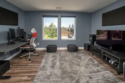 1049 SE 6th Street Bend OR 97702