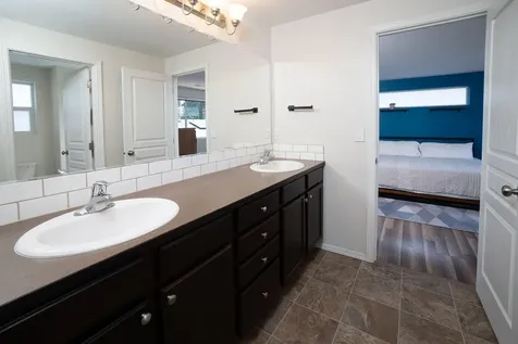 1049 SE 6th Street Bend OR 97702