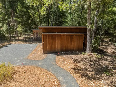 3806 Jumpoff Joe Creek Road Grants Pass OR 97526