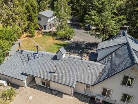 3806 Jumpoff Joe Creek Road Grants Pass OR 97526