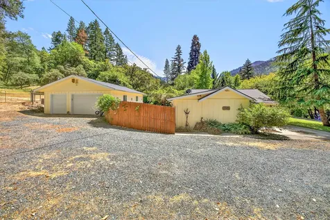 831 Savage Creek Road Grants Pass OR 97527