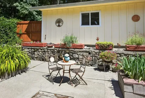 831 Savage Creek Road Grants Pass OR 97527
