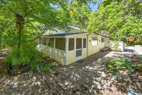 831 Savage Creek Road Grants Pass OR 97527
