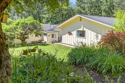831 Savage Creek Road Grants Pass OR 97527