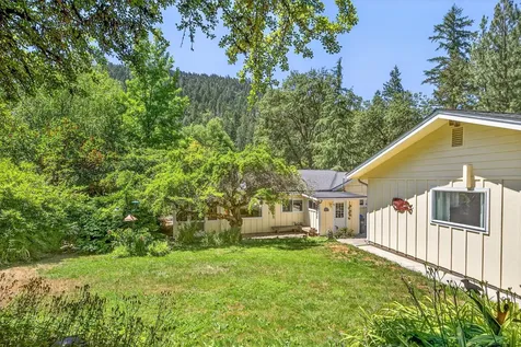 831 Savage Creek Road Grants Pass OR 97527