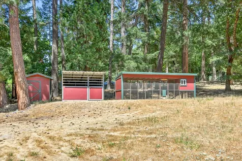 831 Savage Creek Road Grants Pass OR 97527