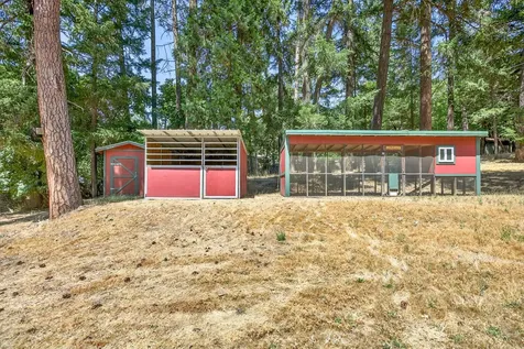 831 Savage Creek Road Grants Pass OR 97527