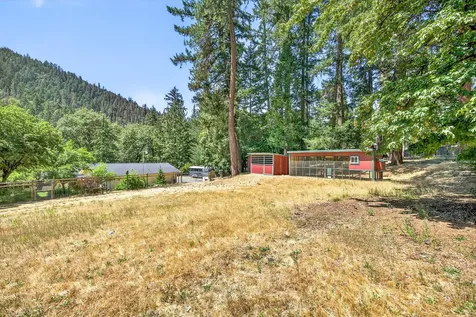 831 Savage Creek Road Grants Pass OR 97527
