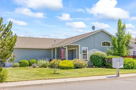 537 NE Marigold Street Madras OR 97741